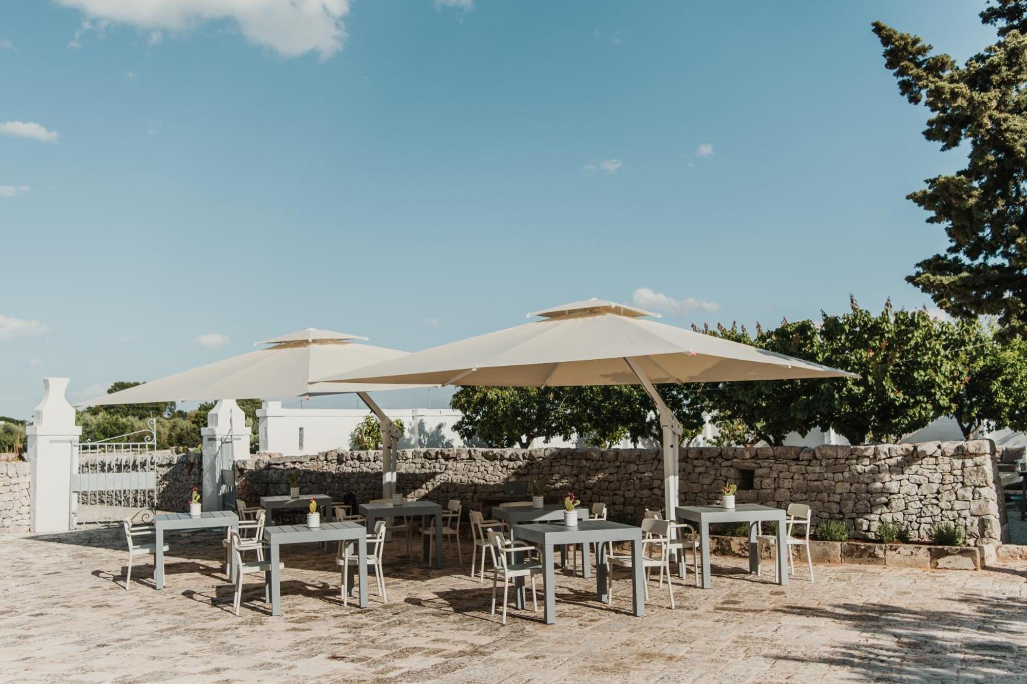 Nina Trulli Resort Selva Di Fasano Eksteriør billede